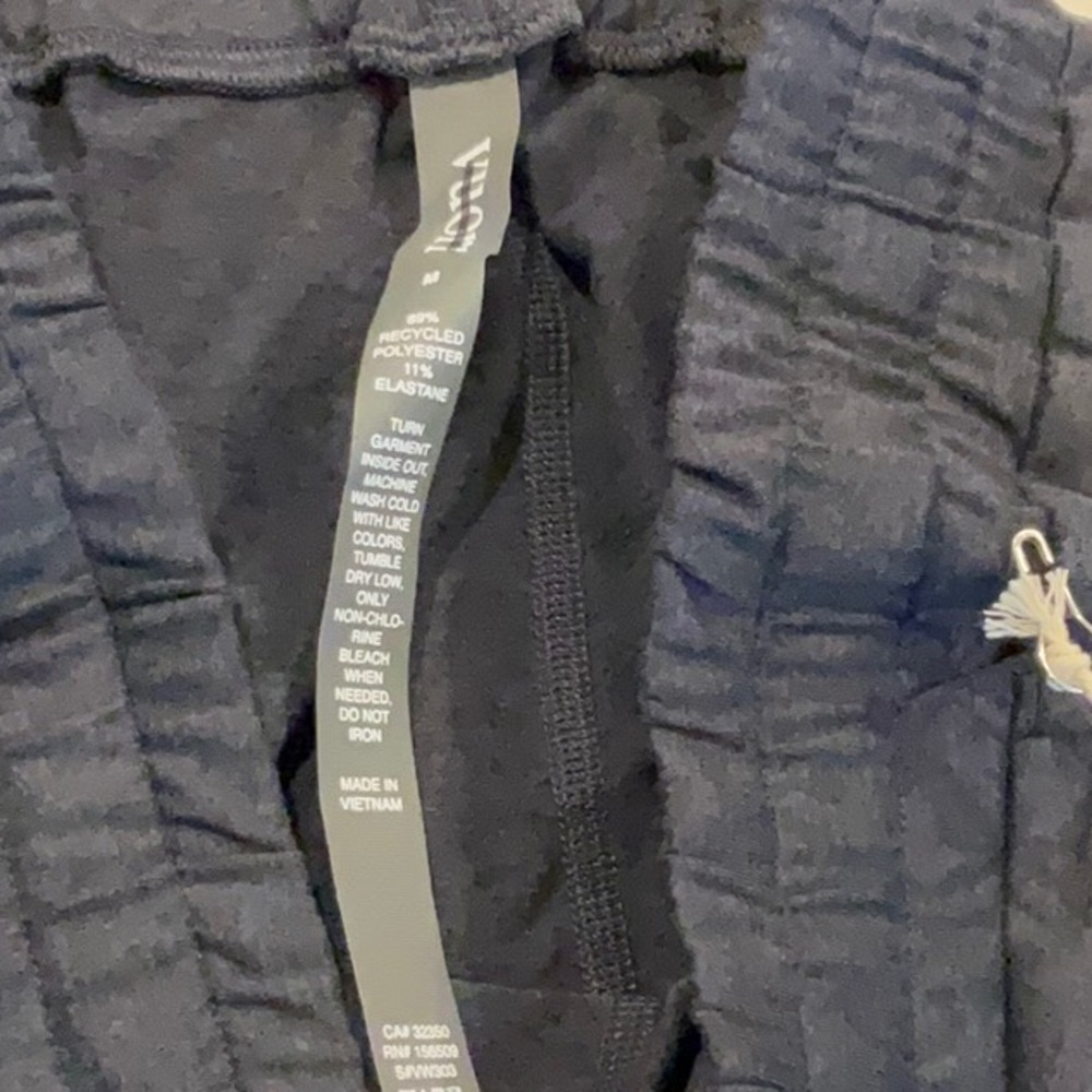 NWT VUORI PERFORMANCE JOGGER PANTS SIZE MEDIUM. MIDNIGHT HEATHER. - Picture 3 of 5